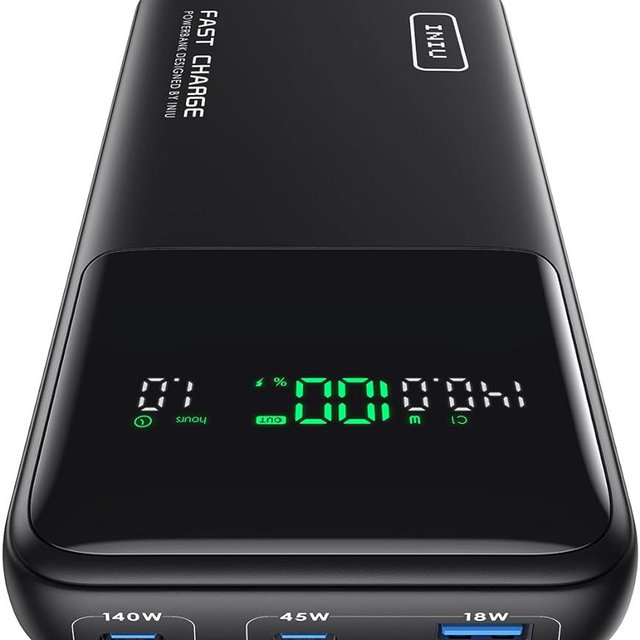 INIU 140W Power Bank, 27000mAh High Capacity Laptop Portable Charger, USB C in&Out Tablet Powerbank, Smart Digital Display Phone Charge Compatible with iPhone 15, Samsung, iPad, MacBook, Laptop etc.