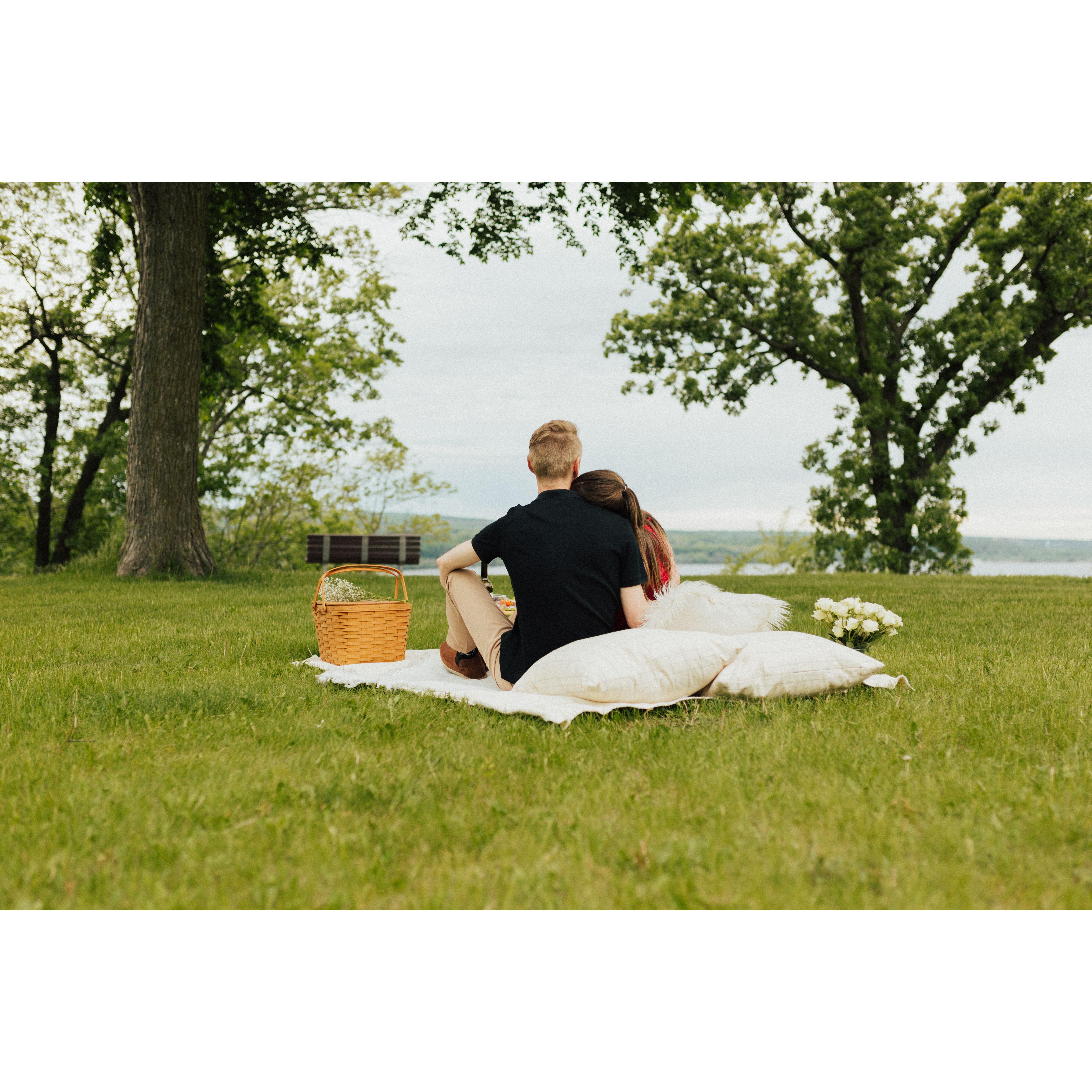 Overlooking the St. Croix River.....romantic!!!