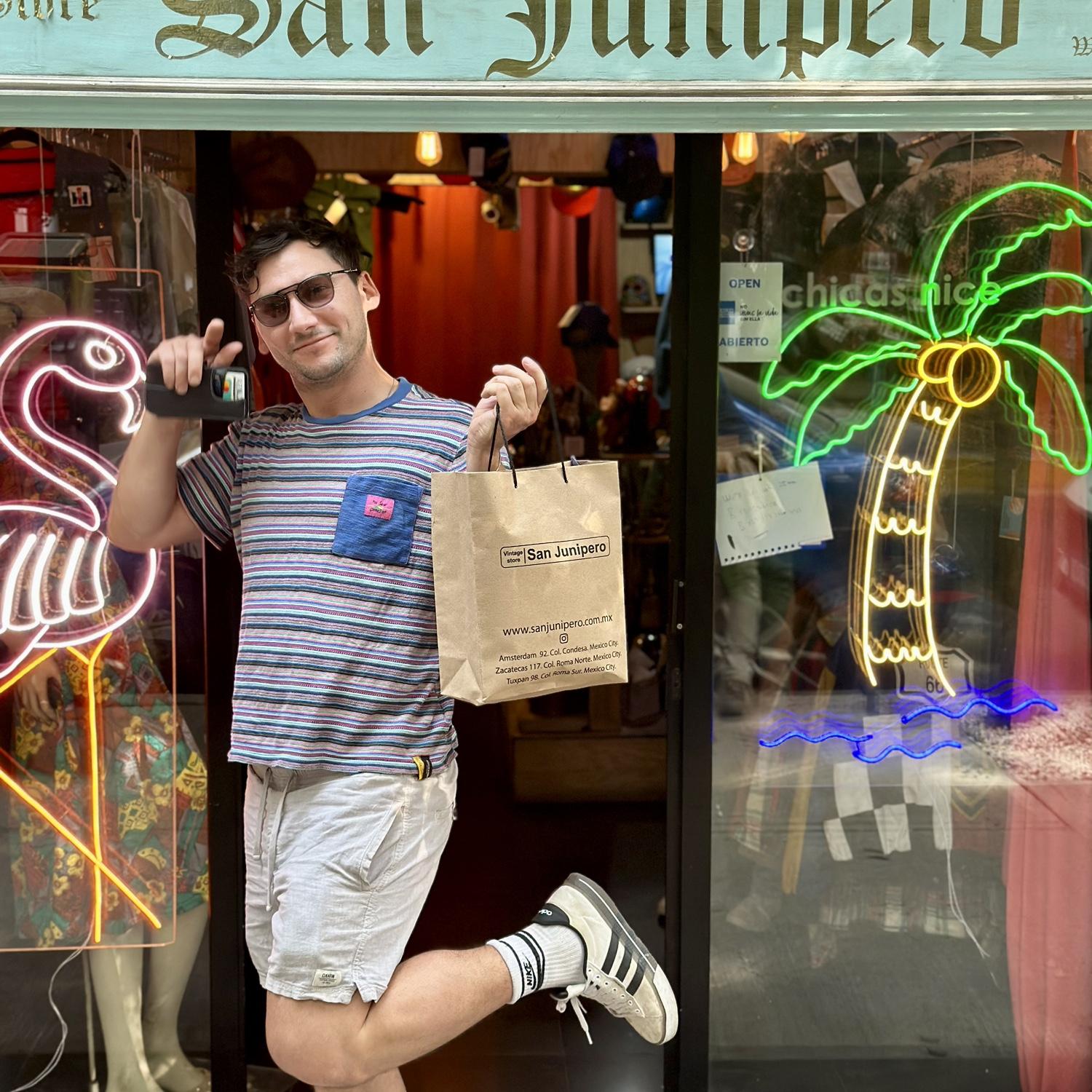 Damon’s favorite store in Mexico City