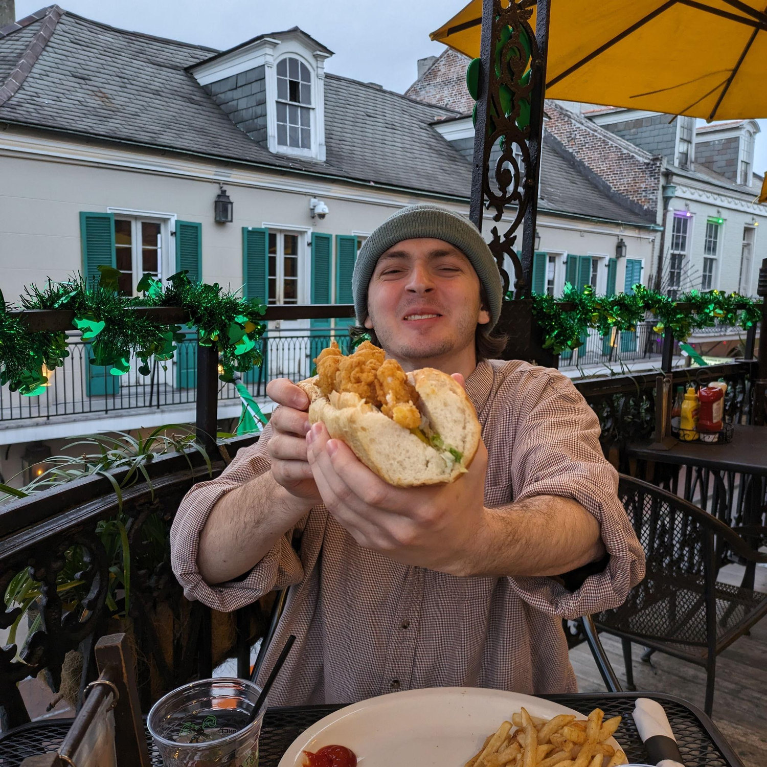 Jack offering you a poboy