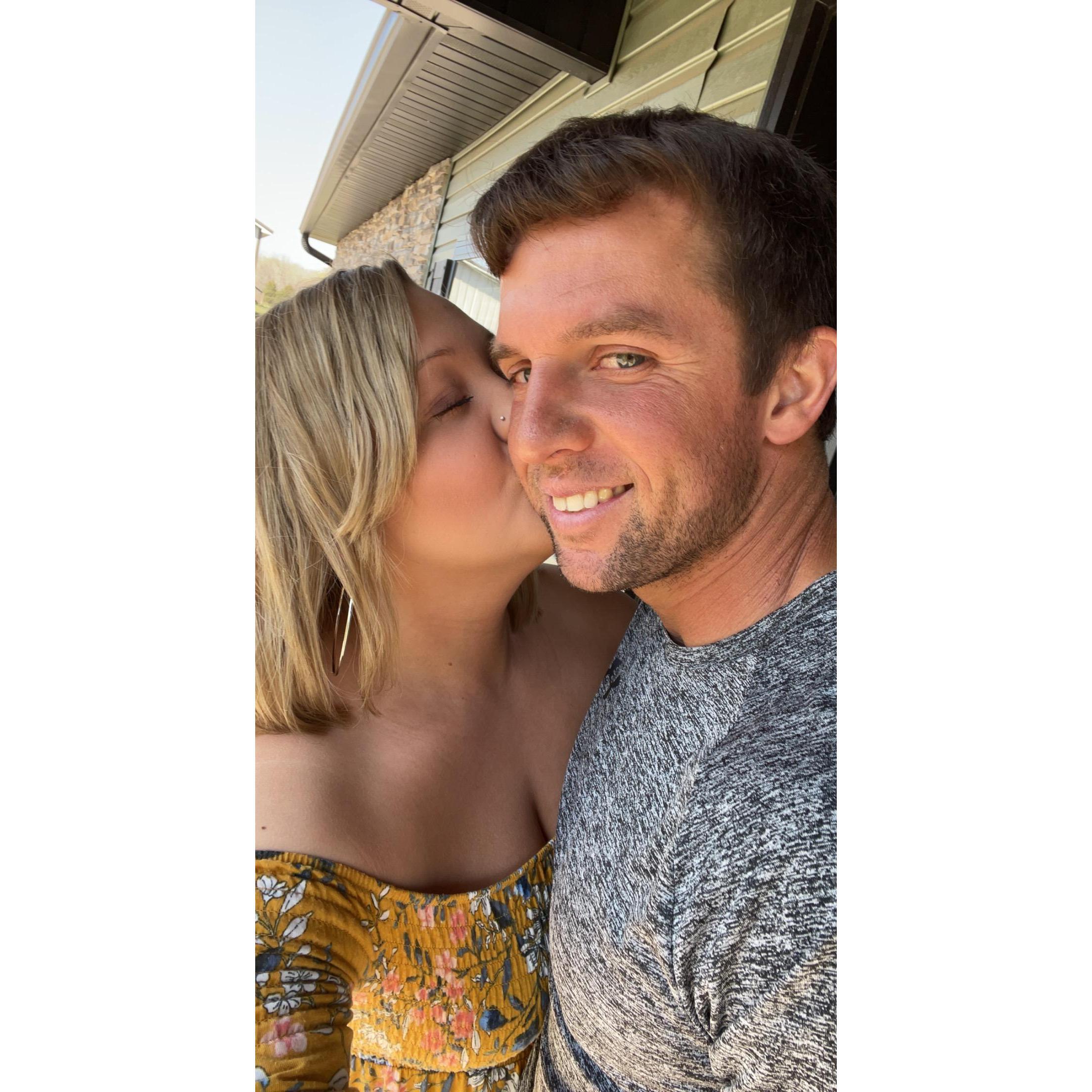 Kisses. 😚