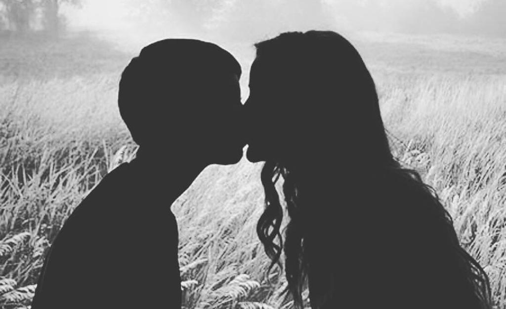 The Wedding Website of Elise Vermeulen and Ellie Maldonado