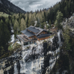 Dolomitenhütte Restaurant & Lodge