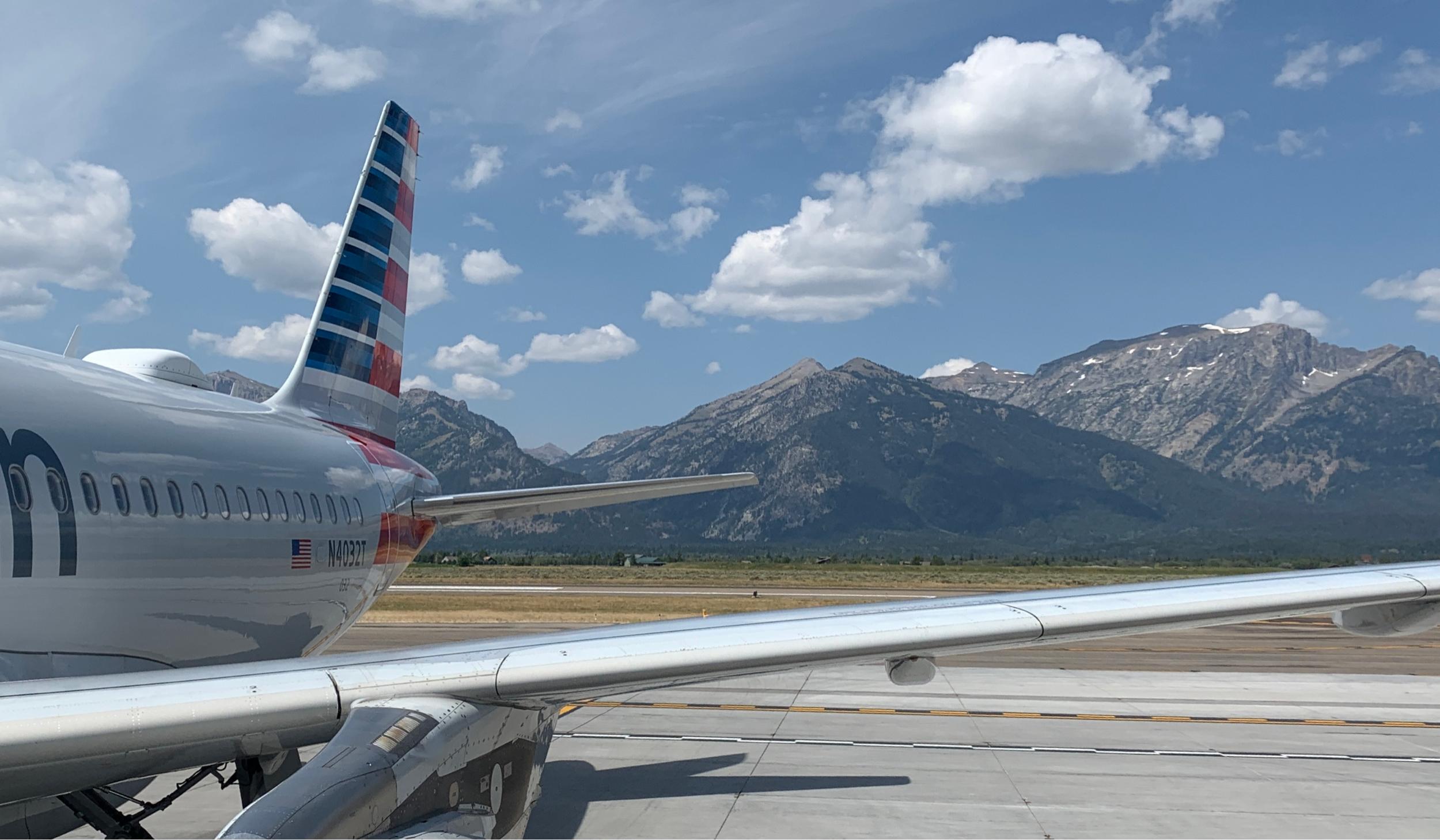 The Wedding Website of Ainsley Edstrom and Timothy Grant