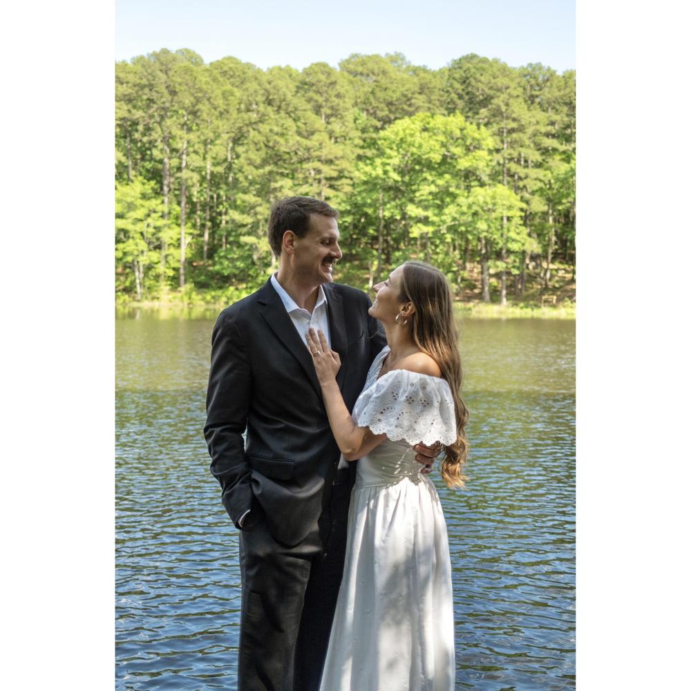 Erin Lawellin and Cotter Collins' Wedding Website, image size:1000x1000