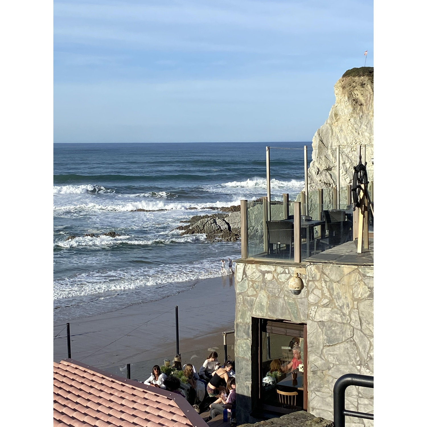 Overlooking Sopelana beach & El Peñon, one of the two restaurants people can visit on our Ocean Walk & Beach Day!