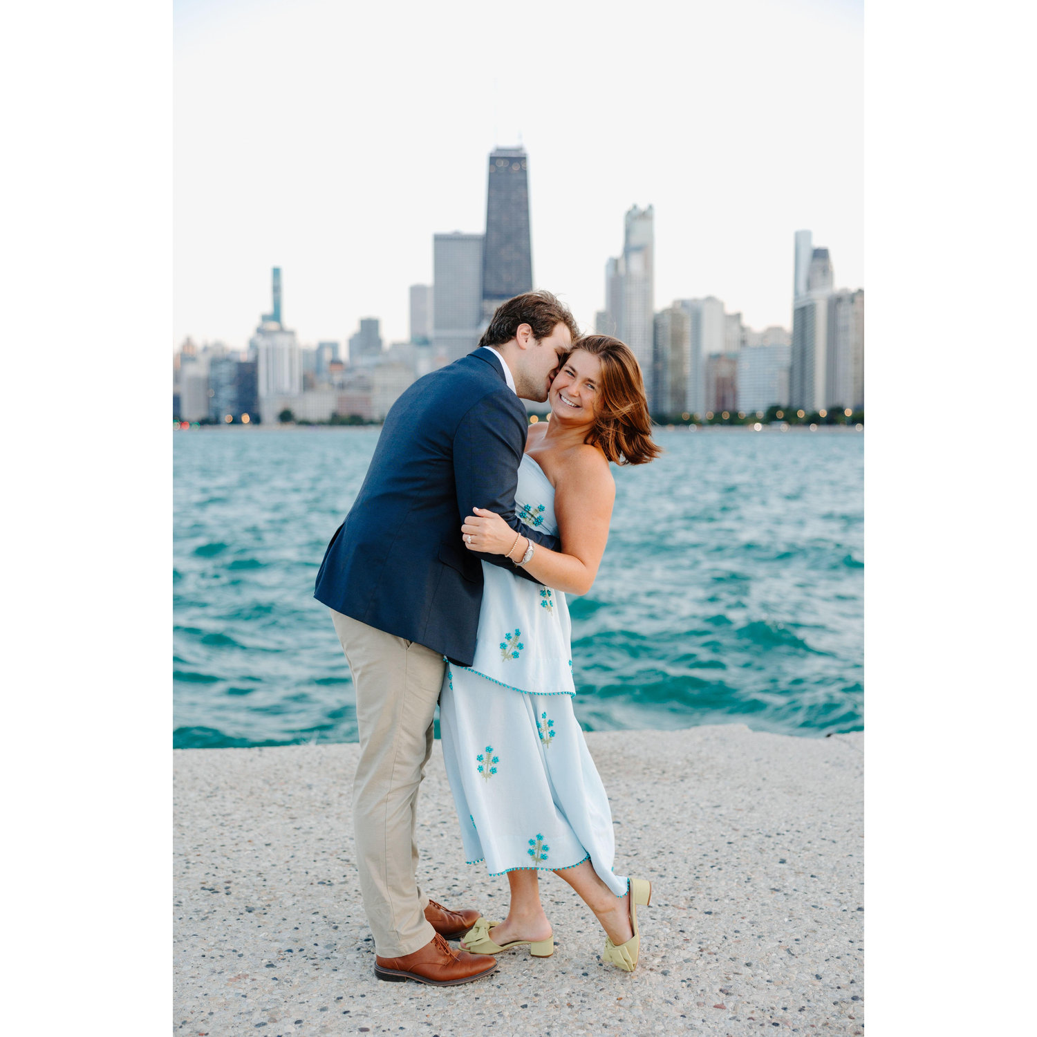 Fall 2025: Lakefront engagement photoshoot pic!