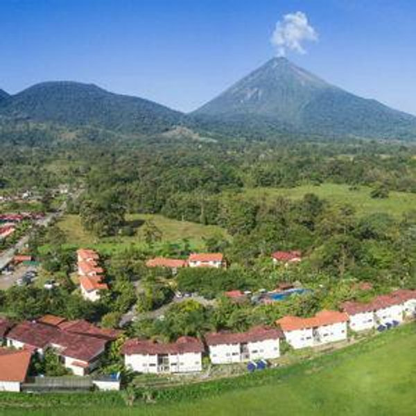 4 nights at Casa Luna hotel