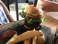 Burgers & Beers