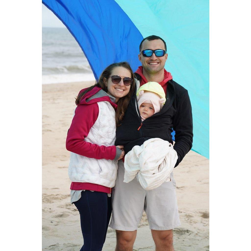 Ryan and Elizabeth in the Outer Banks with Elizabeth's niece, Lucy.