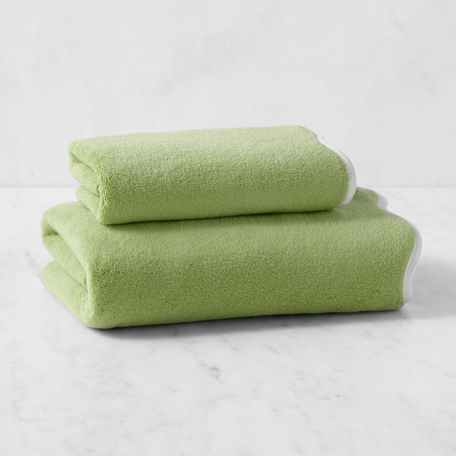 AERIN Scallop Bath Towel, Tarragon