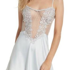 Showstopper Chemise, Shell Pink XS