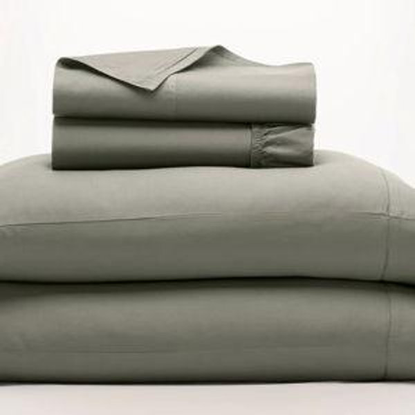 Organic Sheets - Luxury Signature Hemmed Sheet Set, King with King Pillowcases, Juniper | Boll & Branch
