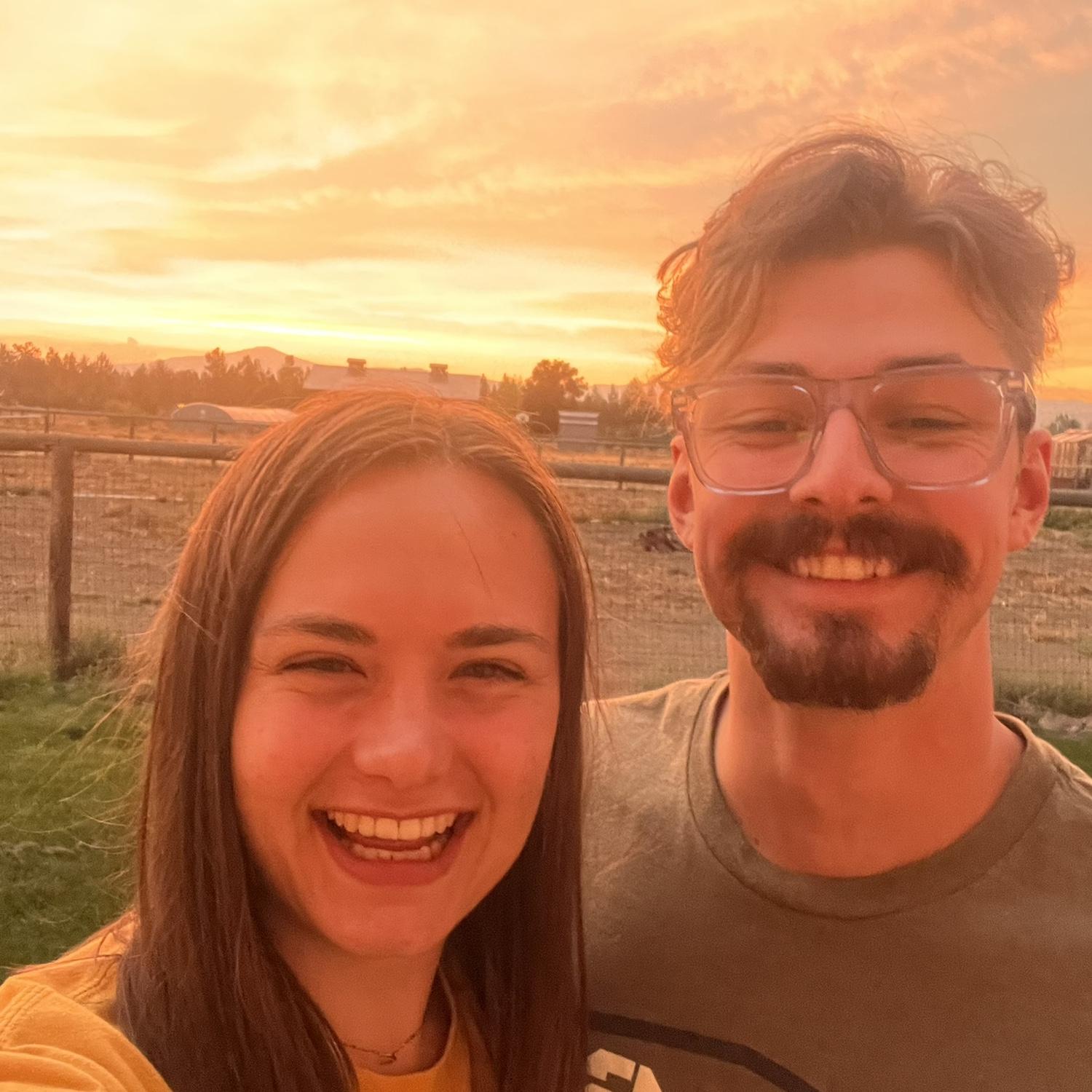 Beautiful sunset at the DeRienzo’s!