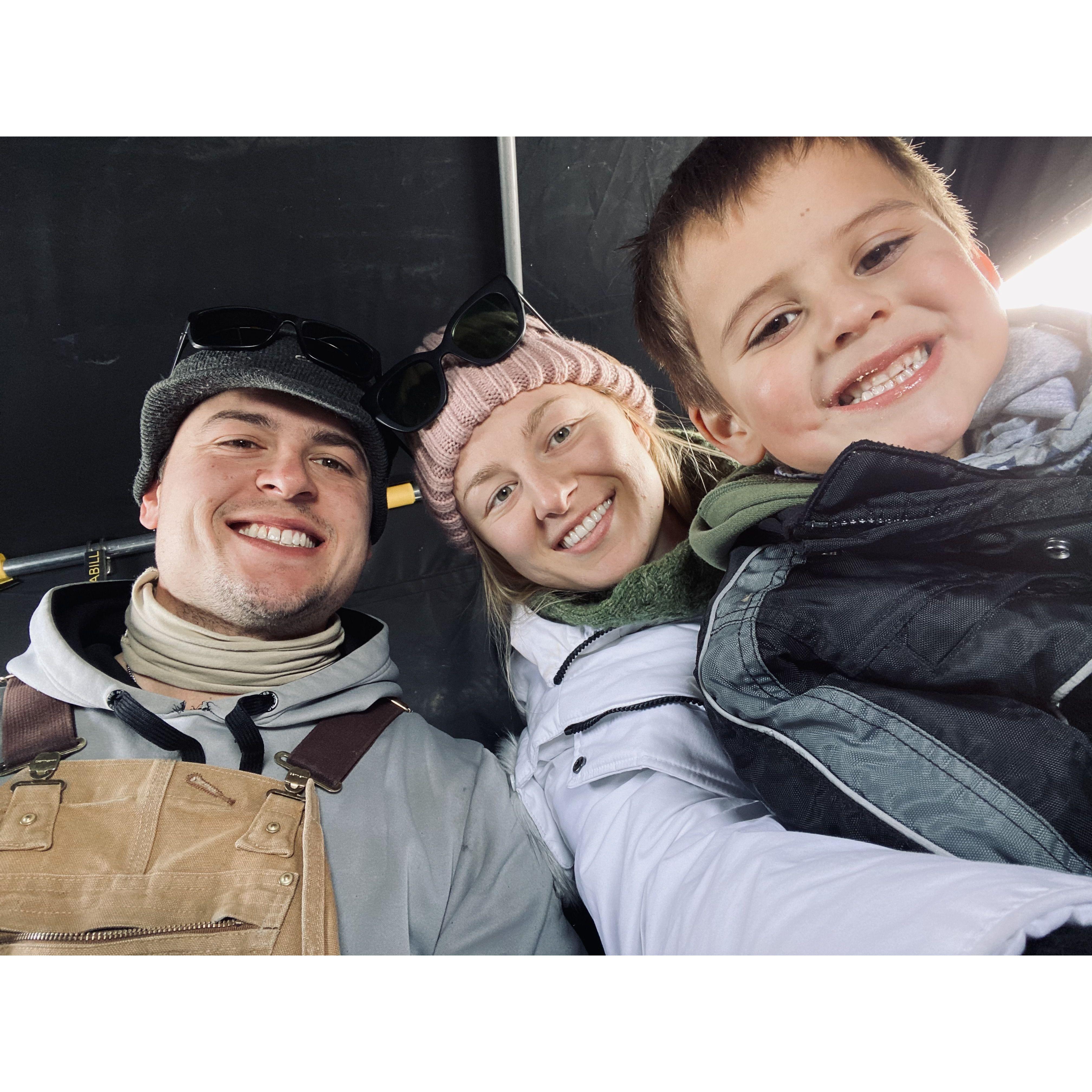 Ice fishing in Canyon Ferry Lake