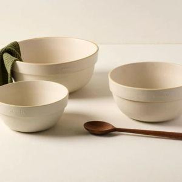 Set of Vintage-Inspired Mixing Bowls