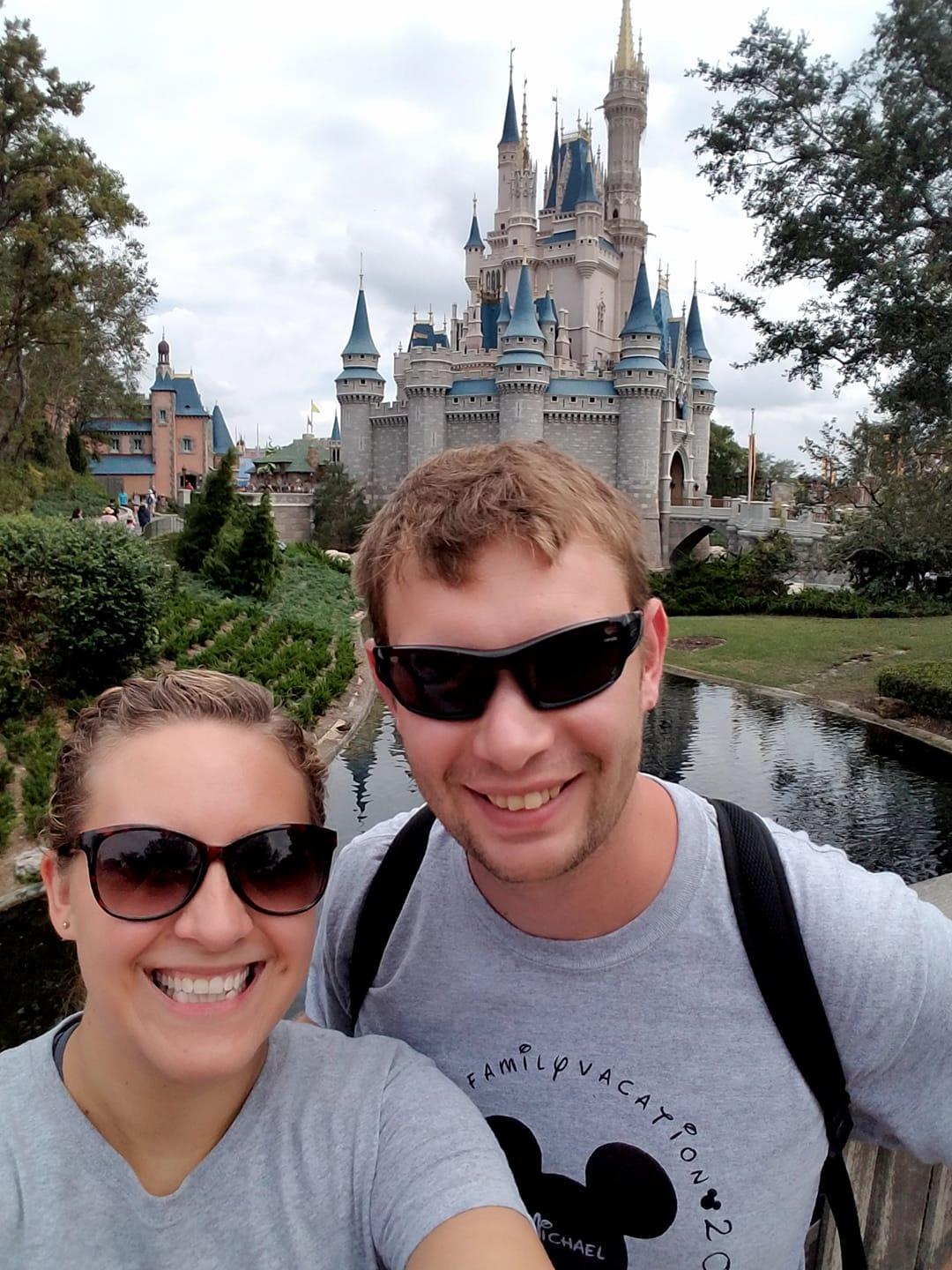 The Wedding Website of Michael Schoonover and Samantha Attenborough