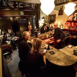Daphnes Bar