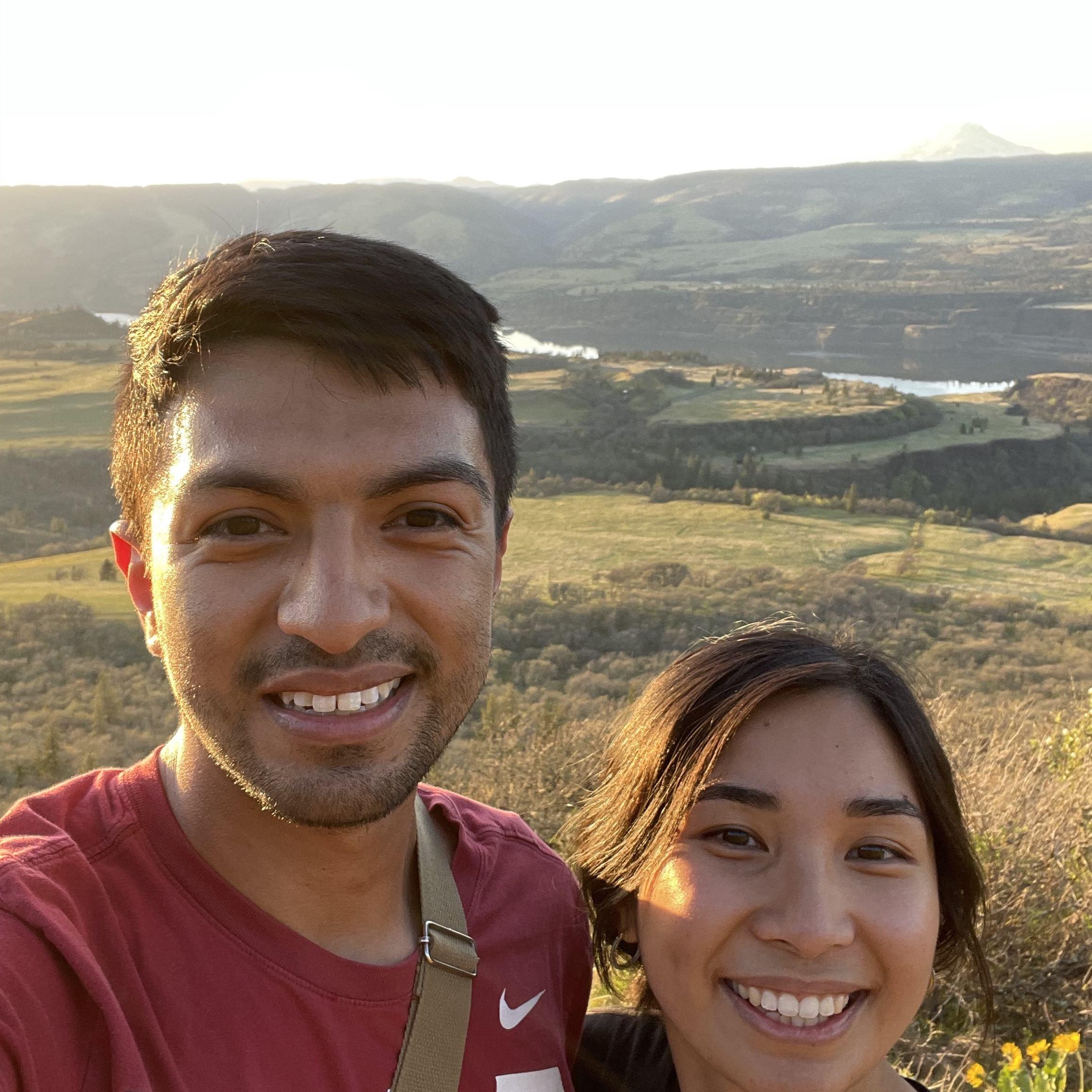 Hike in the Gorge! (2021)