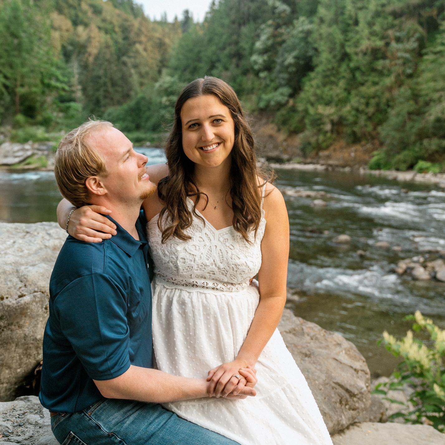 Engagement Shoot at Snoqualmie Falls!