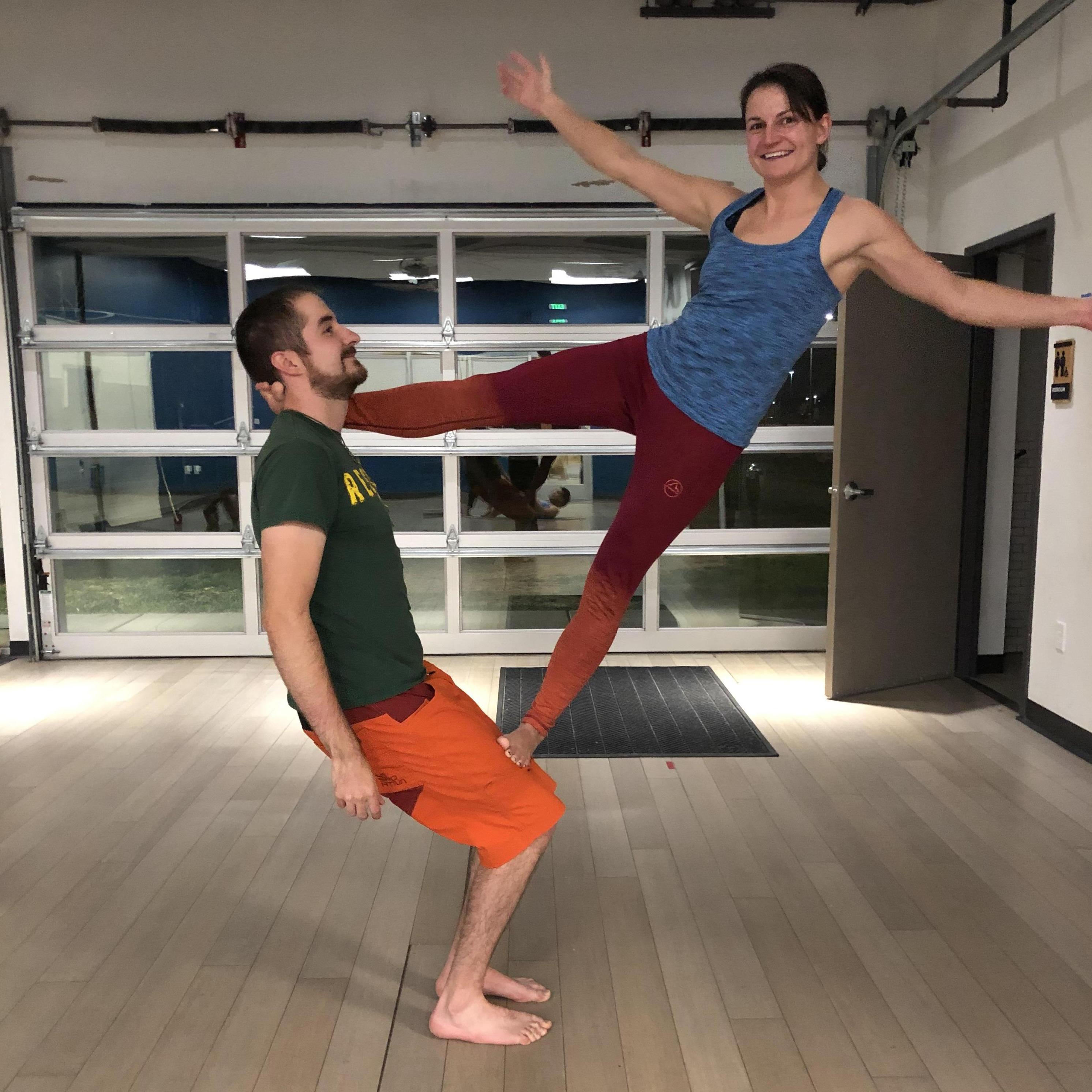 Acro yoga: flag pose.