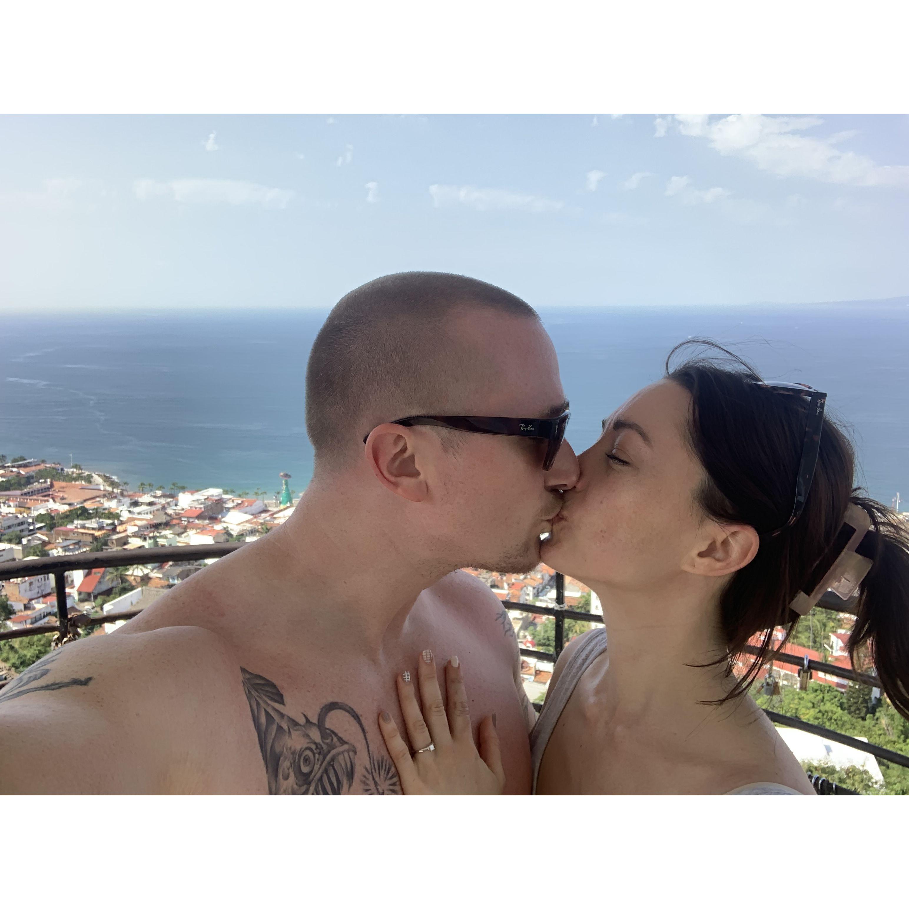 Engagement moment in Puerto Vallarta
