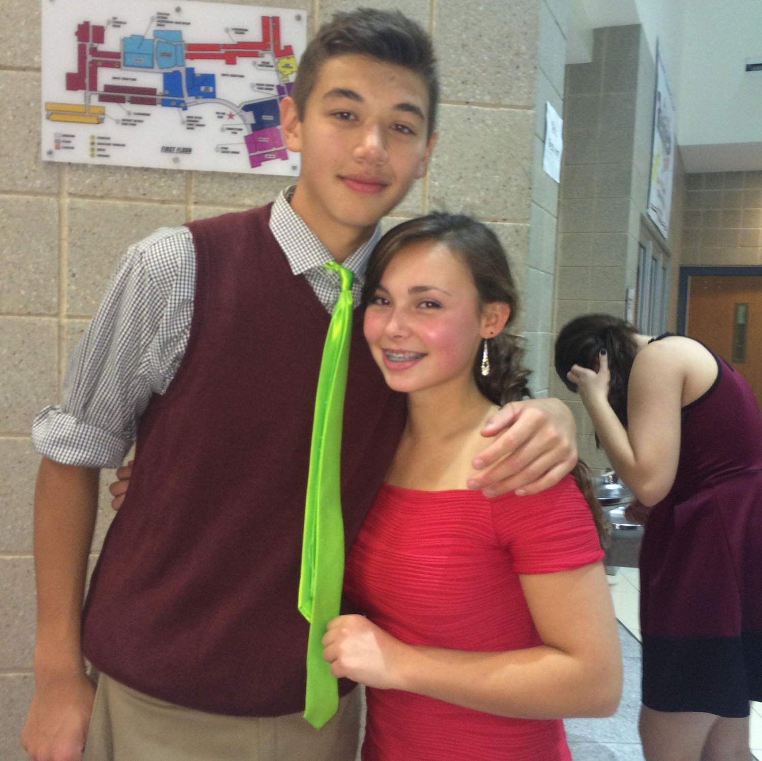 Semi-Formal Dance, 2014