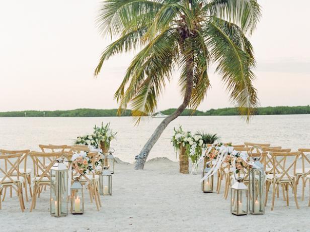 The Wedding Website of Ebony Towner and Broderick Burnett