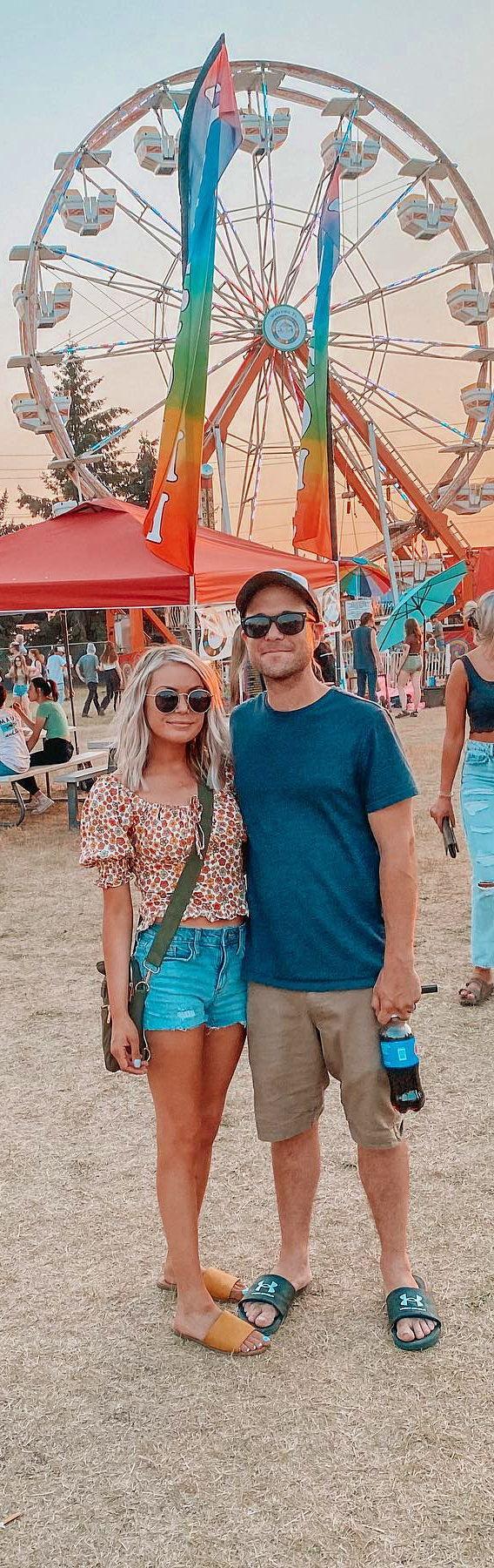 The Wedding Website of Alex Heisel and Jonah Mayall