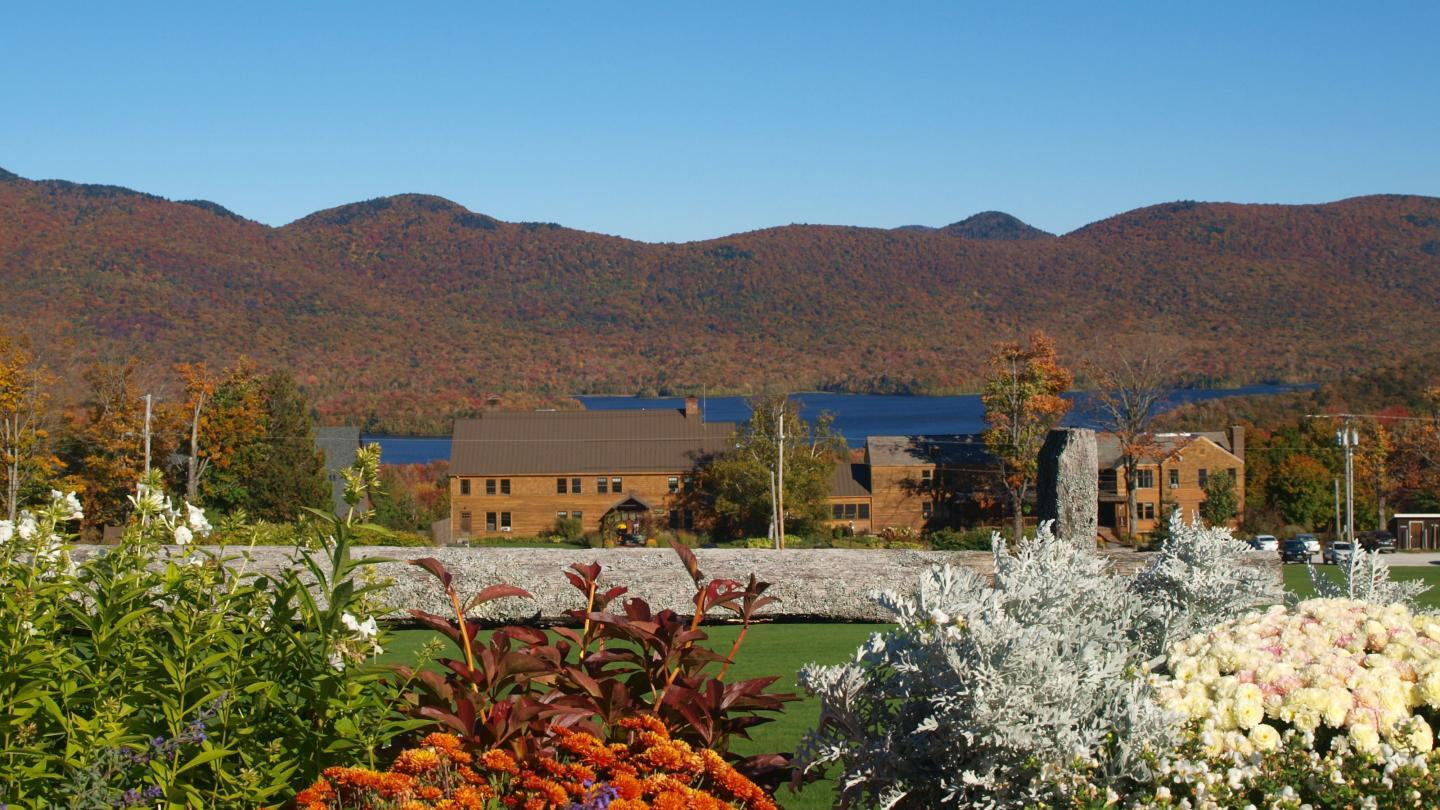 The Wedding Website of Meaghan Hurr and Alexander Barry