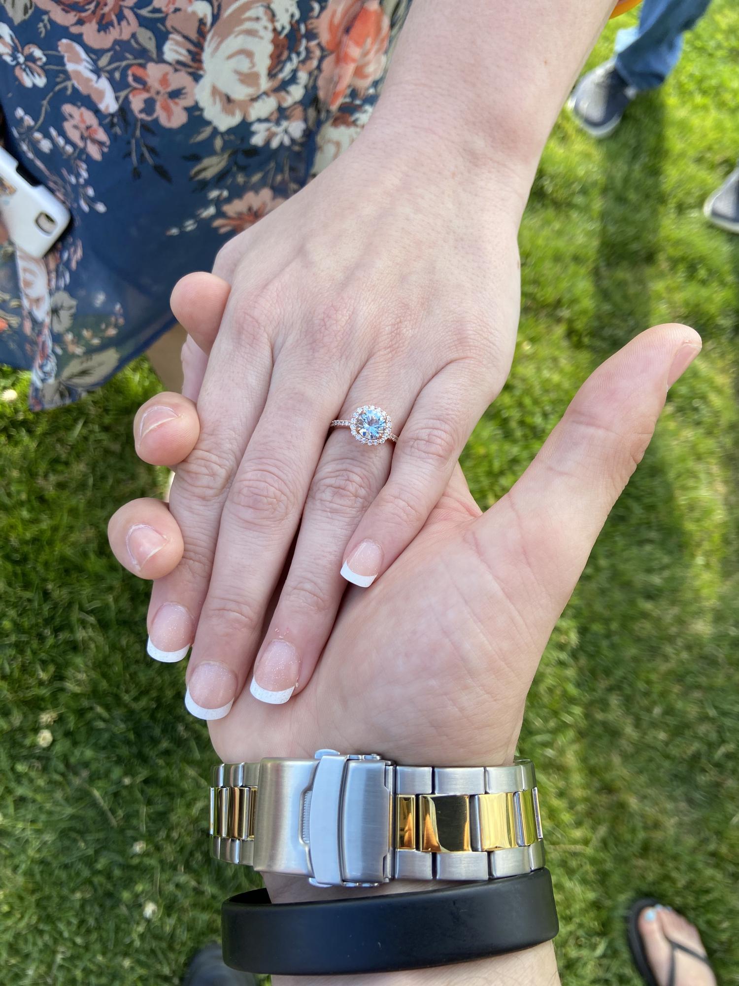 He did an amazing job with this gorgeous Aquamarine and Rose Gold ring! 😍