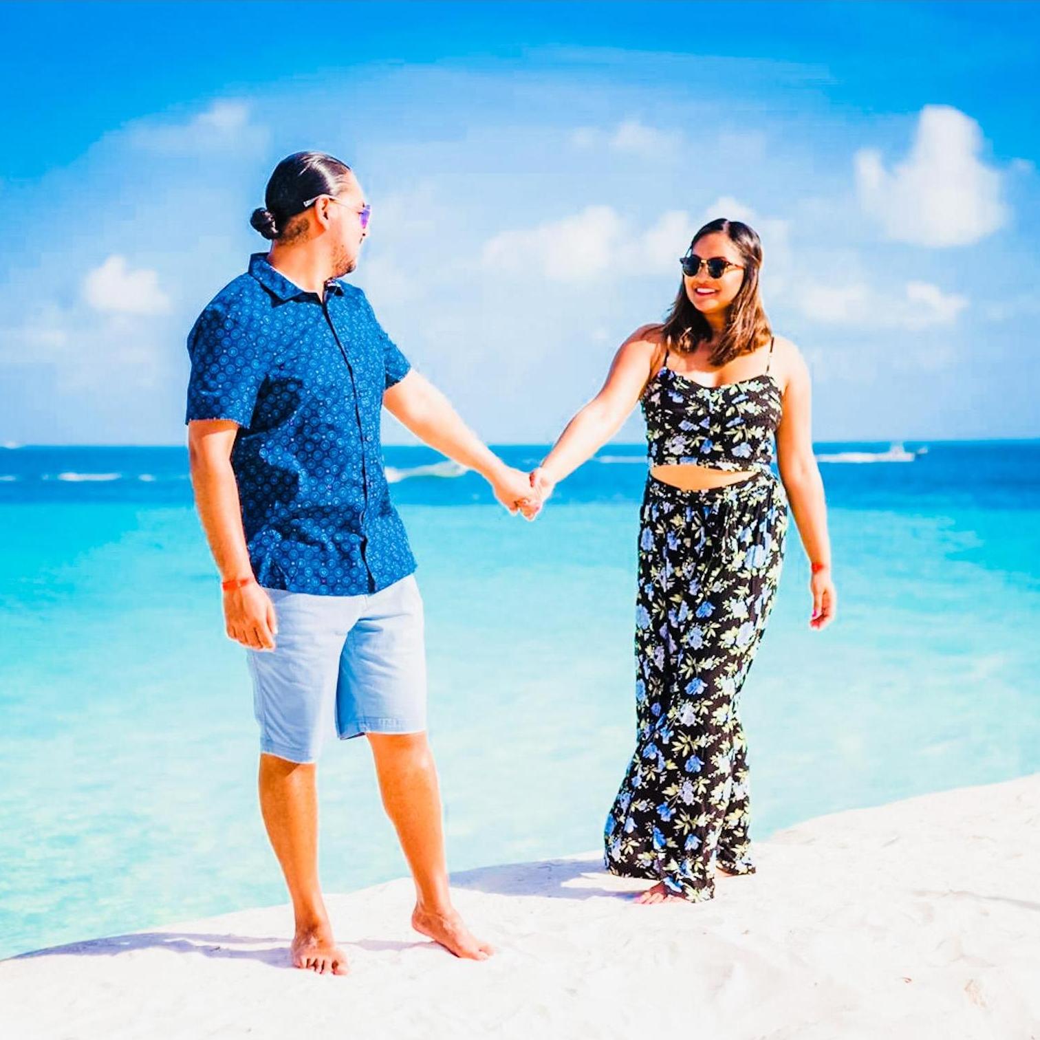 The one where they went for a walk on the beach...in Cancun.