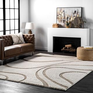 Carolyn Area Rug