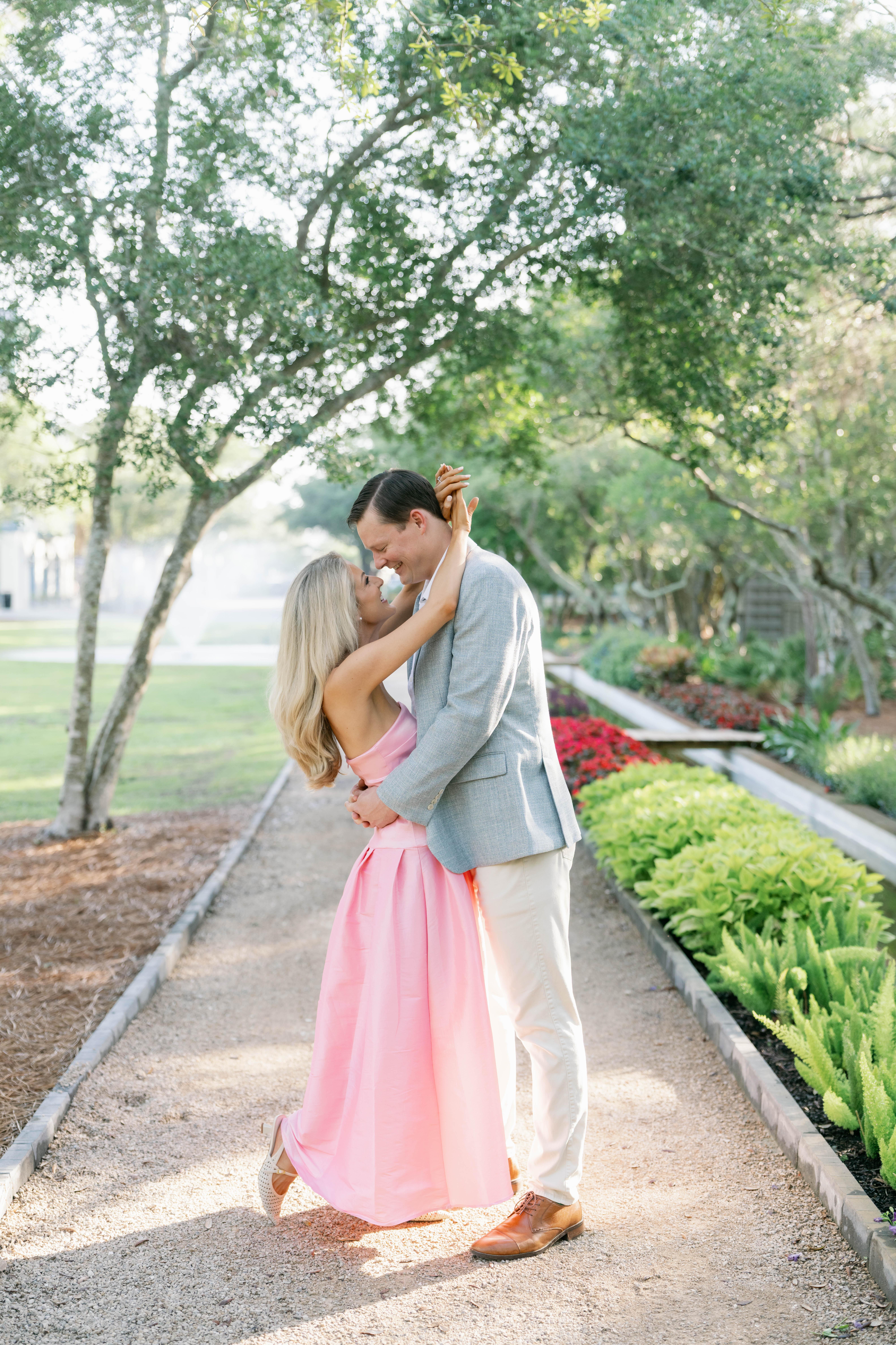 The Wedding Website of Haley Brooke Rosetta and Robert Tucker Harris