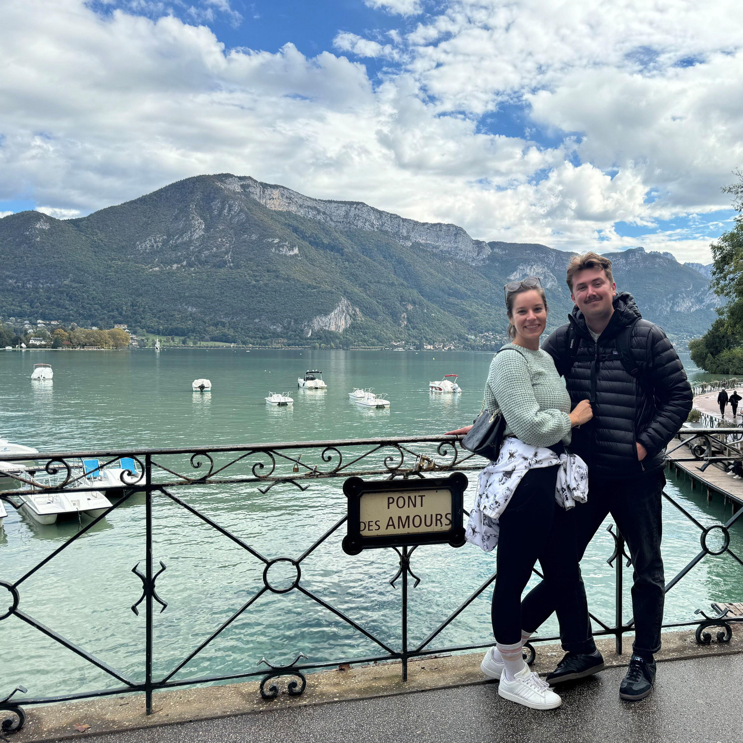 The bridge of love in Annecy <3