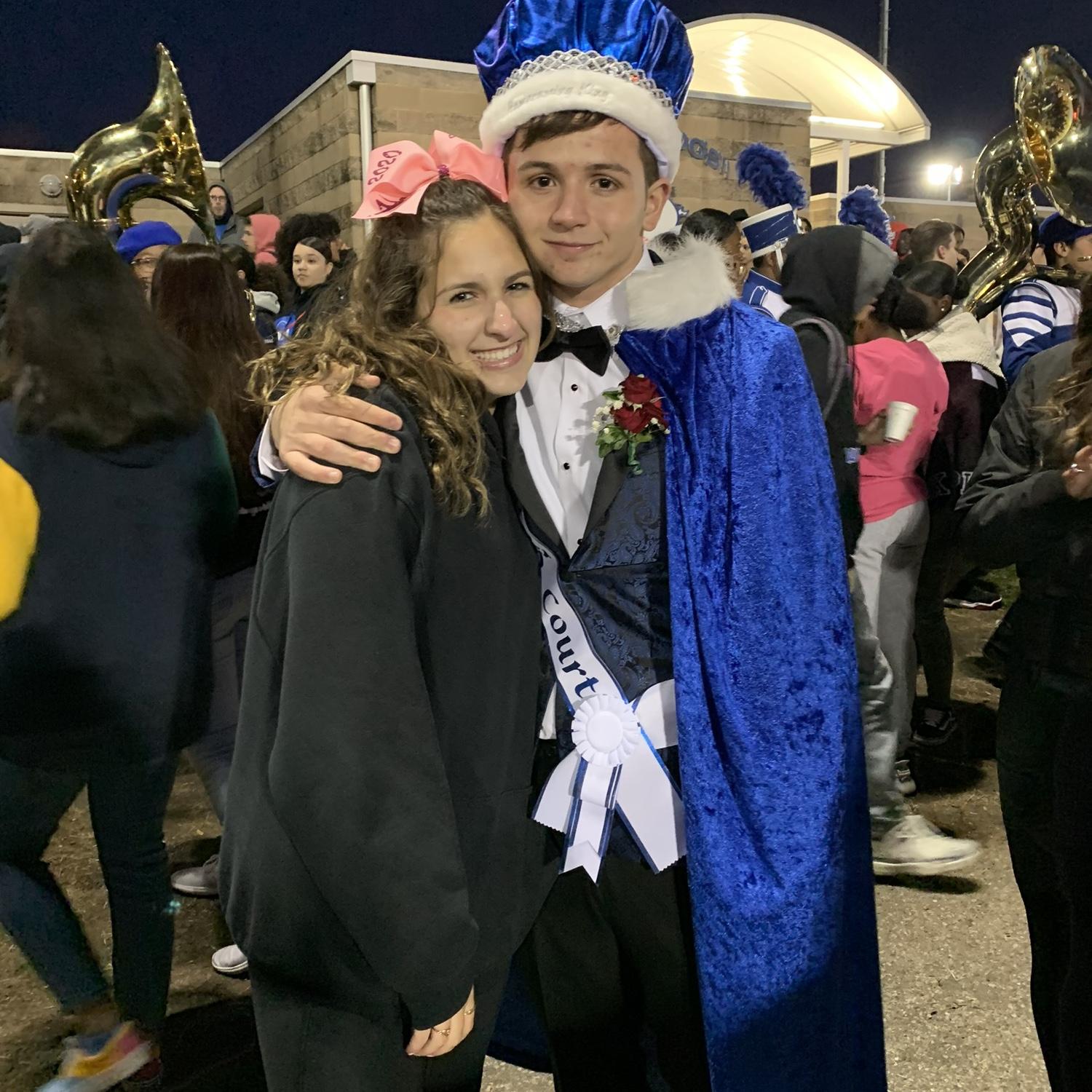 10-18-2019
Before becoming a couple, Jess already began stealing Nick's heart (and his sweatshirt) at Homecoming.