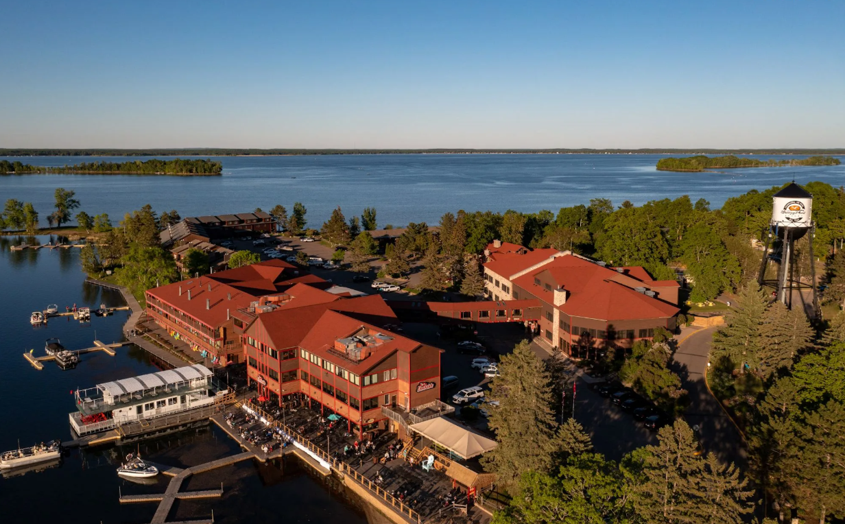 The Wedding Website of Payton Burger and Nicholas Jamnick