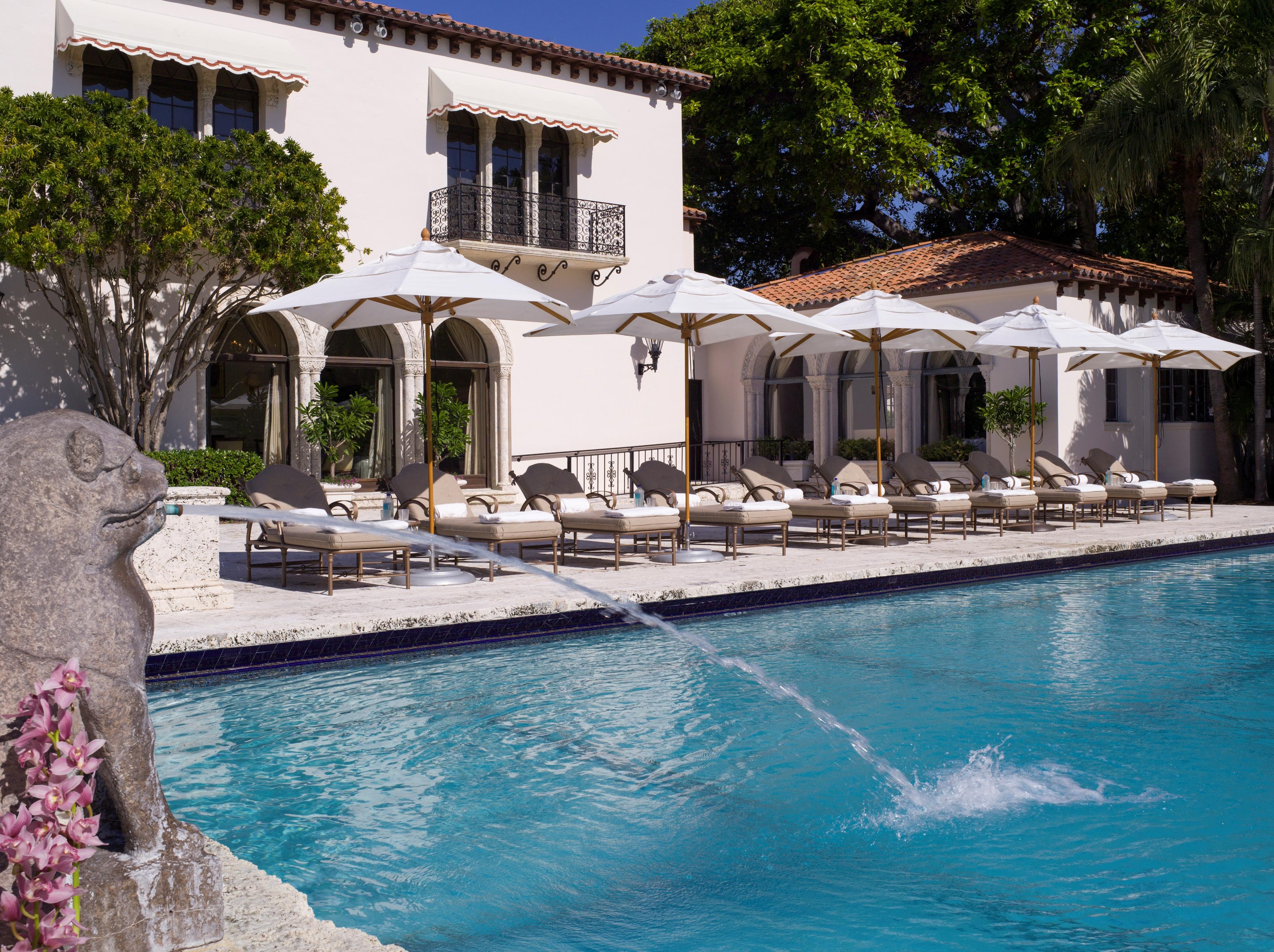 The Wedding Website of Amanda Poetsche and David Villa