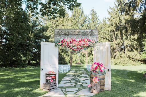 The Wedding Website of Stephanie Ciolino and Nathaniel Atkins