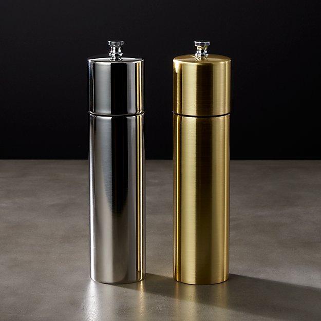Post Salt-Pepper Mills