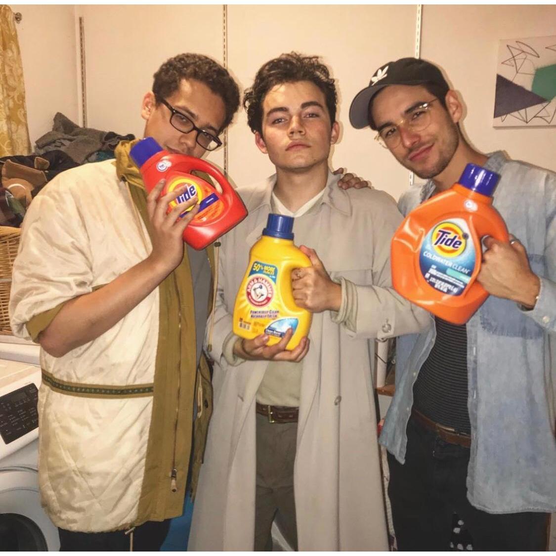 Remy, Isaac & Bowen advertise detergent