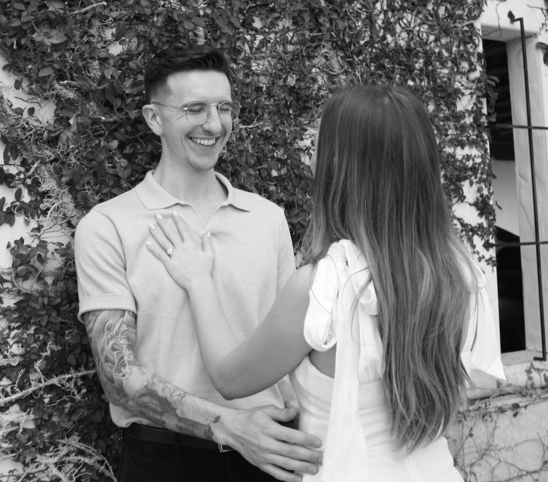 The Wedding Website of Victoria Pierce and Jordan Weeks
