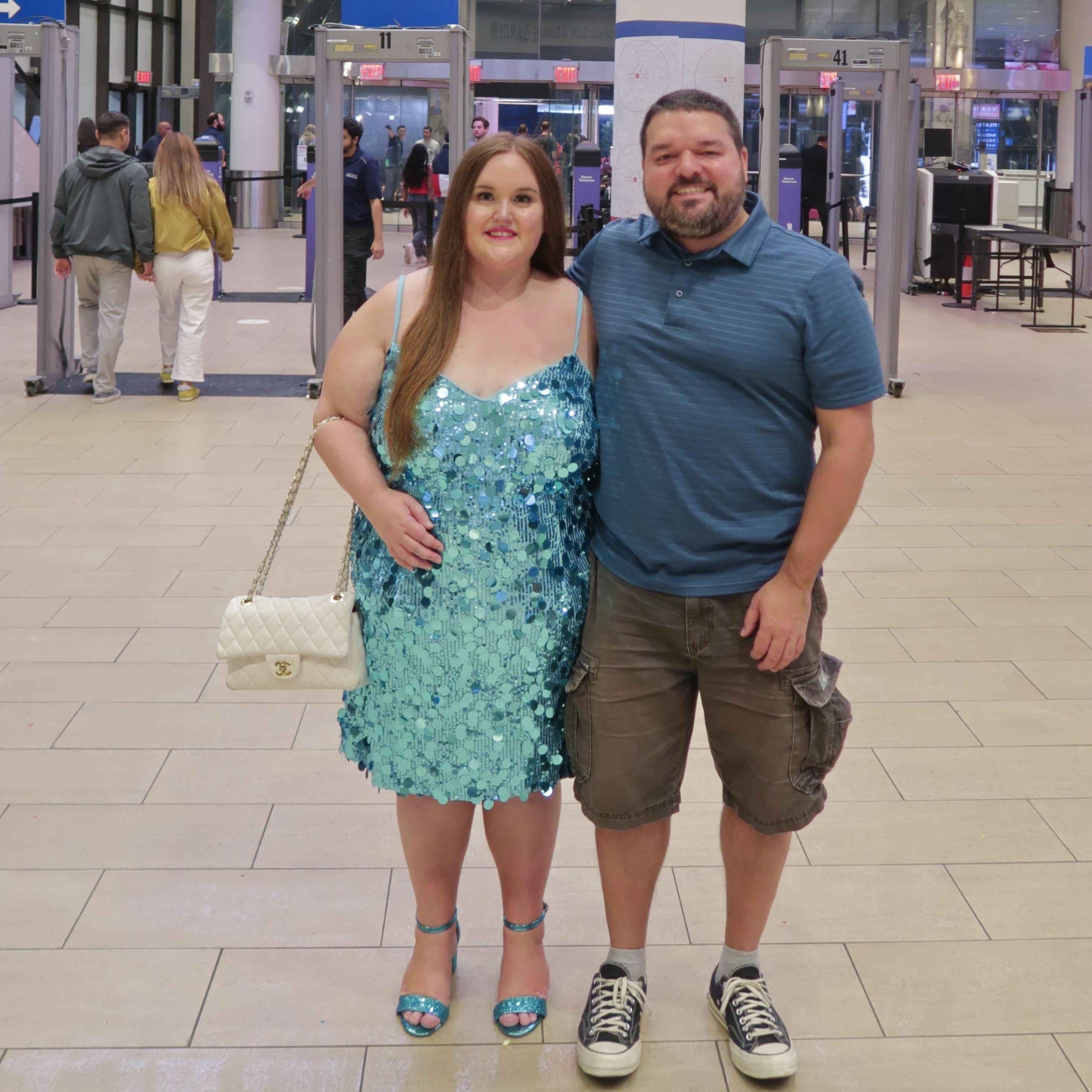 Seeing Dua Lipa together in concert!