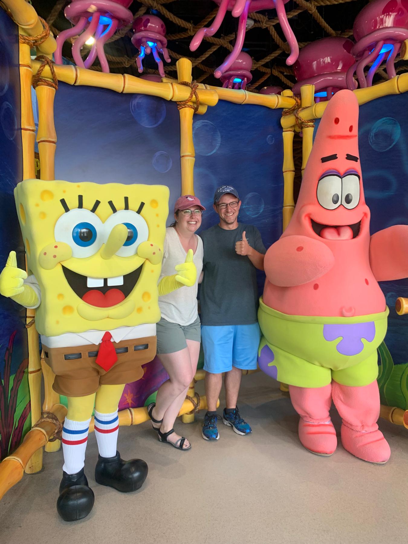 Meeting our favorite cartoon characters in Universal Studios