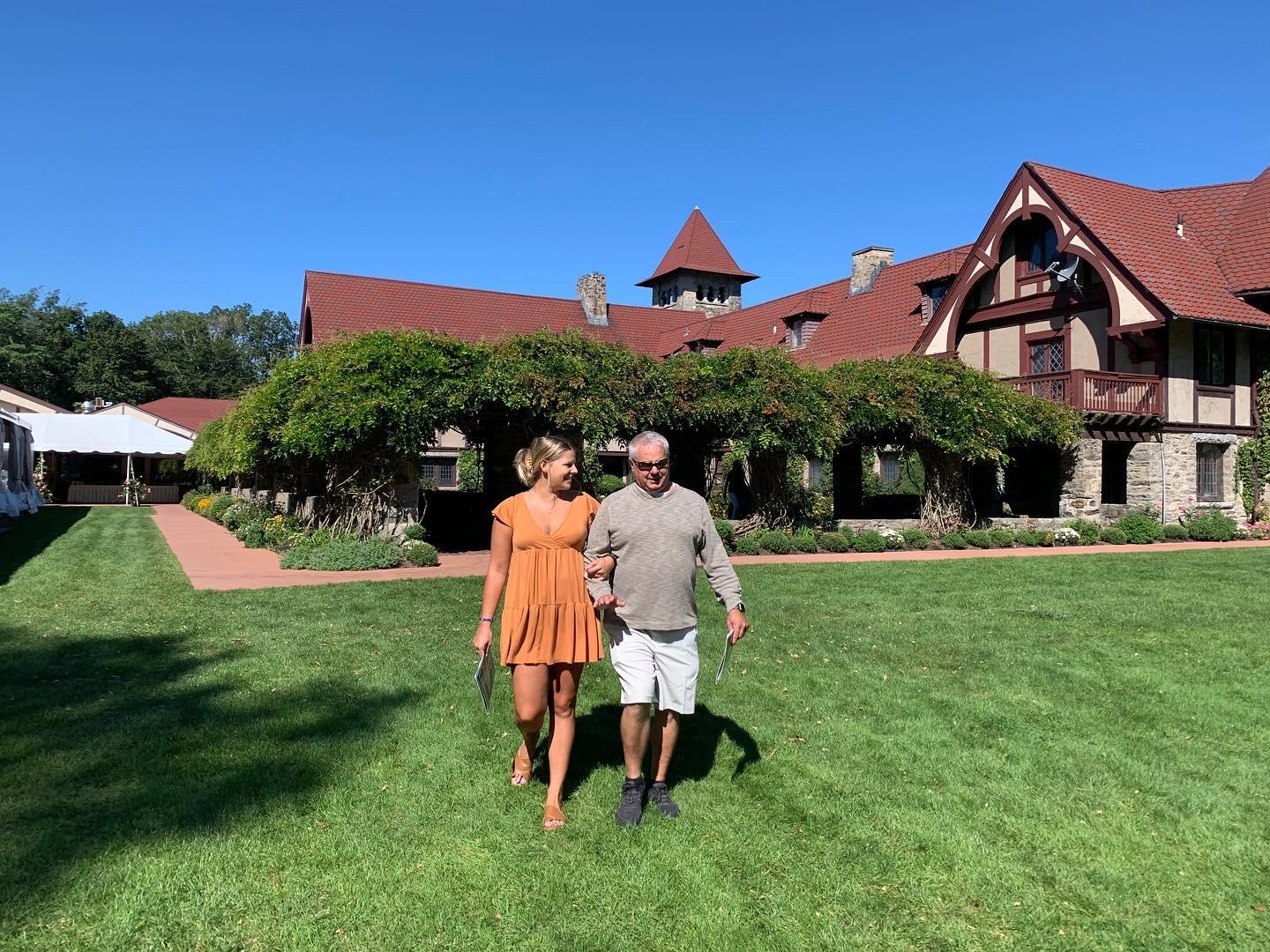 The Wedding Website of Morgan Lloyd and Charlie Fina