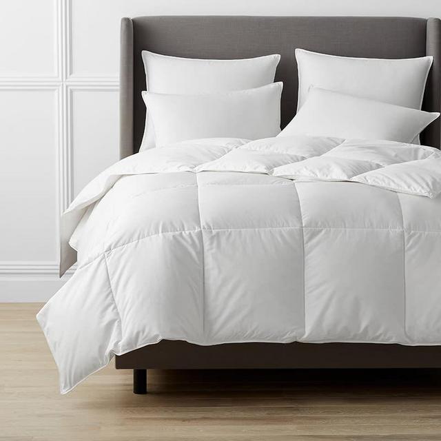 Legends Luxury™ Olympia Down Comforter - Light & Queen