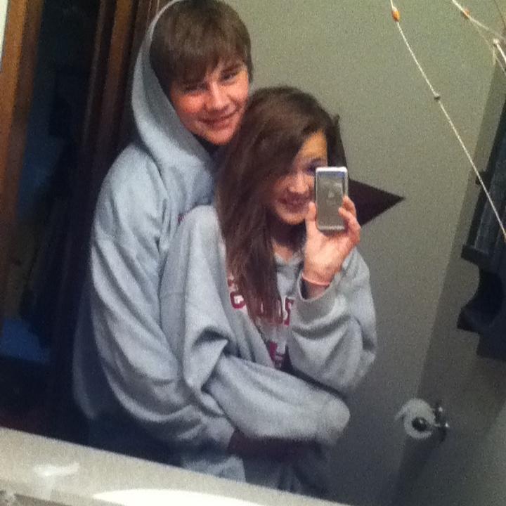 Cringeworthy mirror picture 🤣