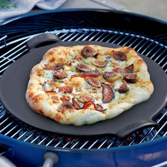 For Ellyn: Charcoal Glazed Pizza Stone