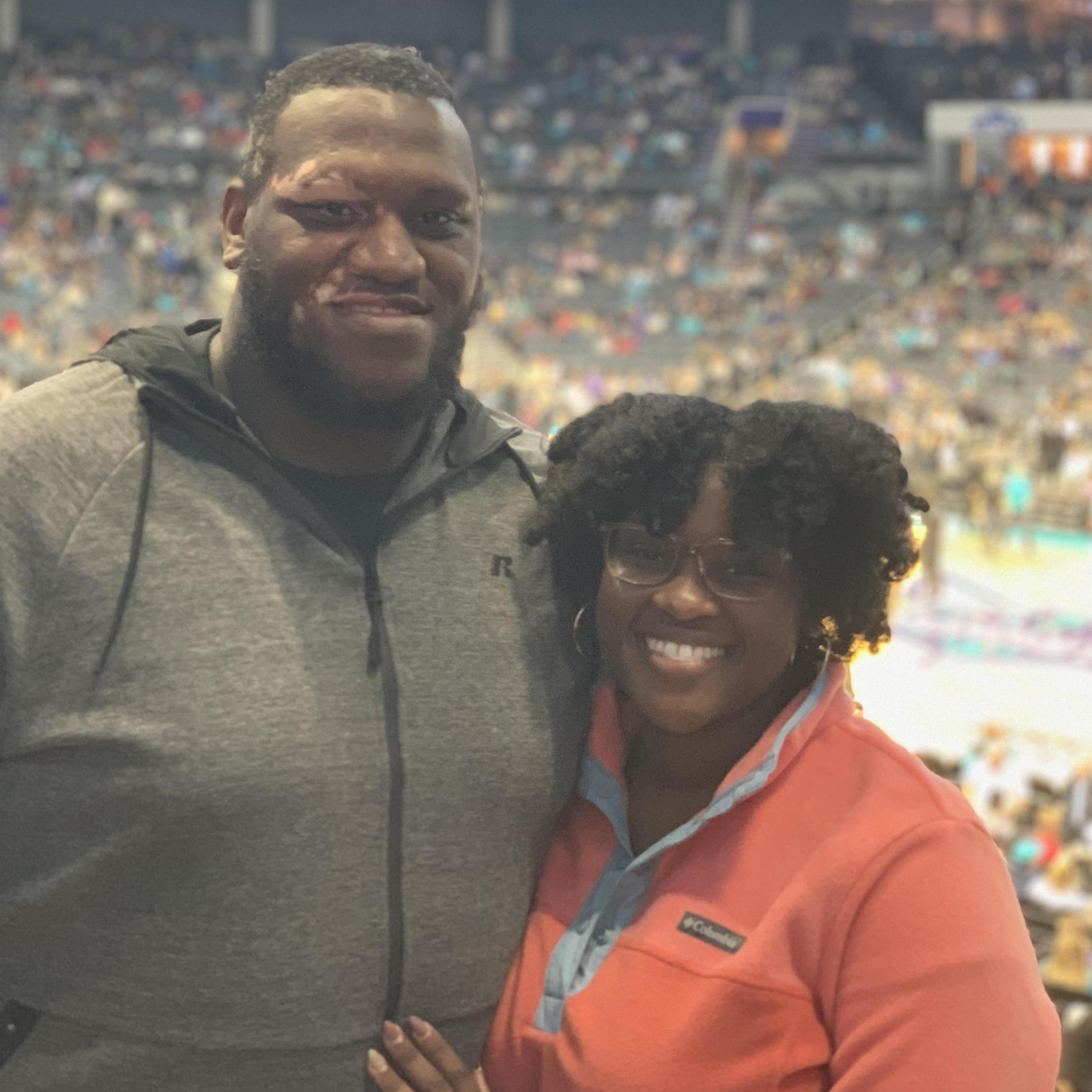 Shauny took Pat to see his favorite team, The Mavs.