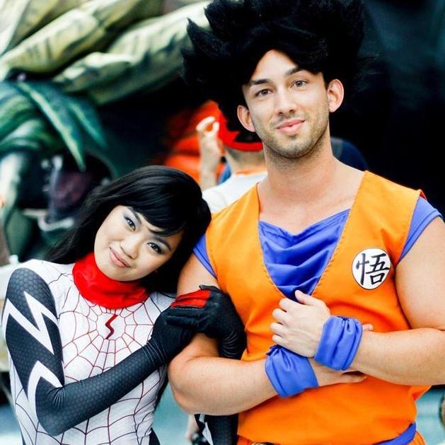 July 4, 2016 // The first time I met Robert! Day 4 of AX. I felt super nervous before meeting him. I asked to pose the way Chi Chi does grabbing his arm & he was speechless!